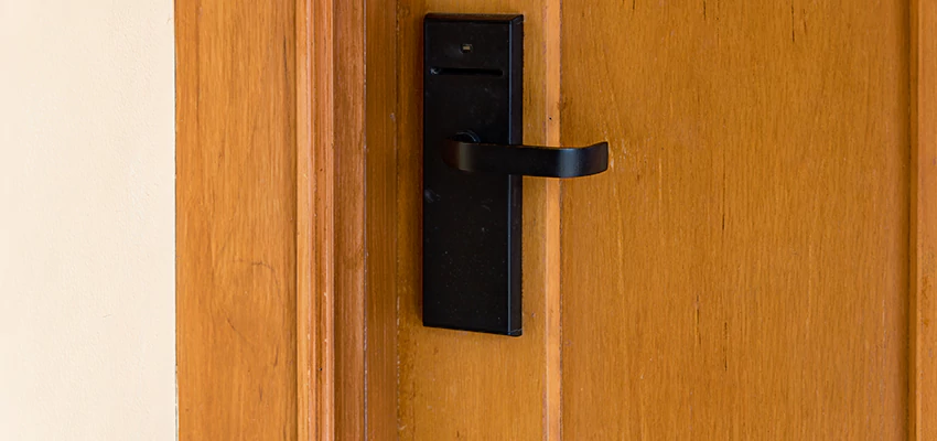Home Security And Alarm Monitoring in Greenacres, California
